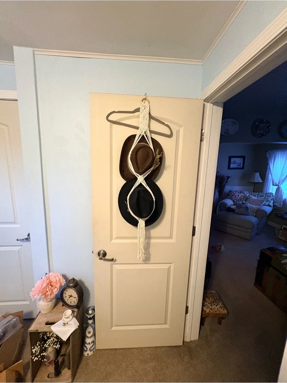 Boho Macrame Hat Hanger in Cream - Home Wall Decor